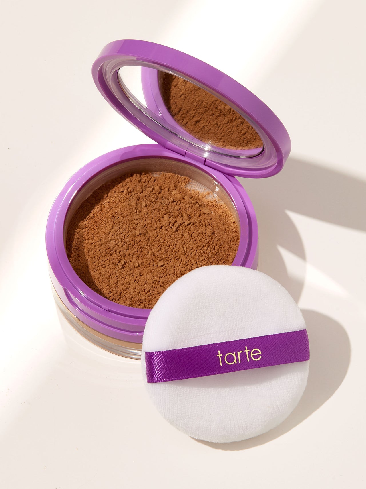 Tarte "Translucent Tan-Deep" Shape Tape Setting Powder